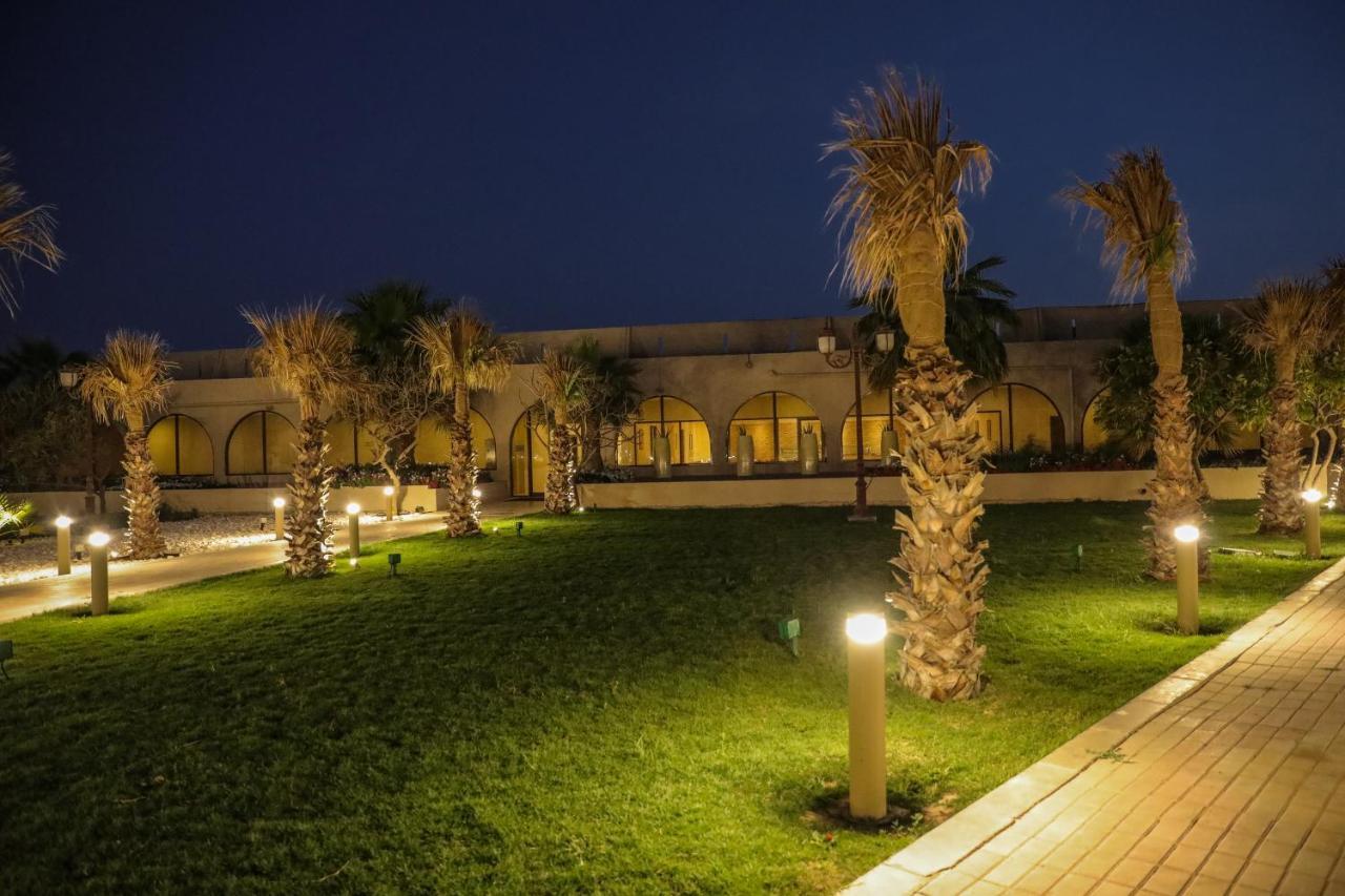 Dhafra Beach Hotel Jebel Dhanna Εξωτερικό φωτογραφία